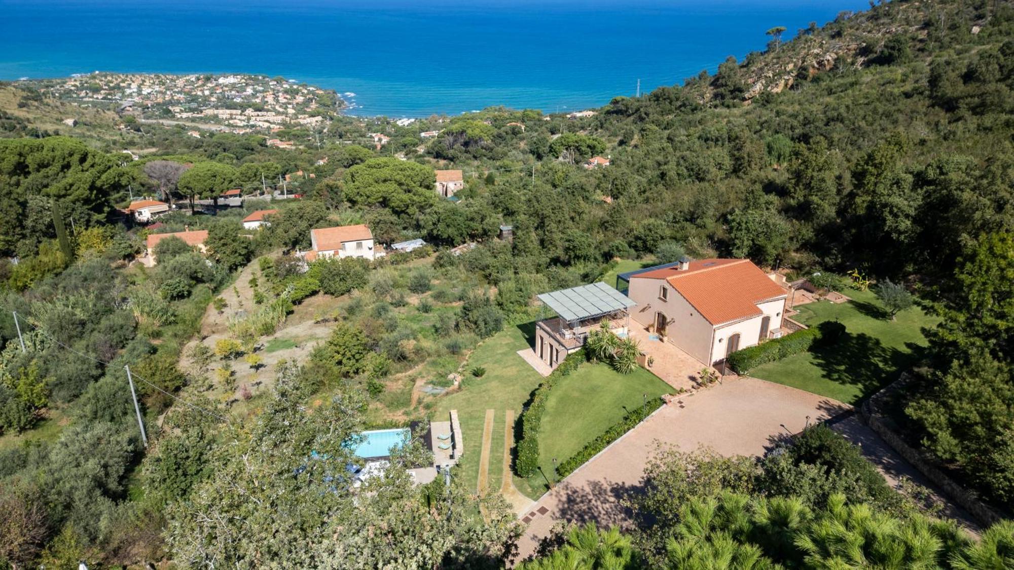B&B Le Ginestre Cefalù Buitenkant foto