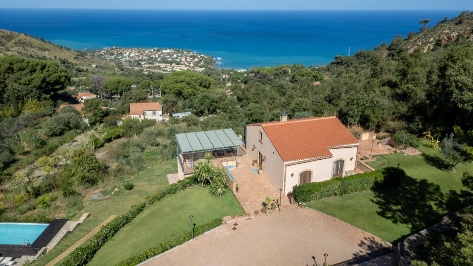 B&B Le Ginestre Cefalù Buitenkant foto